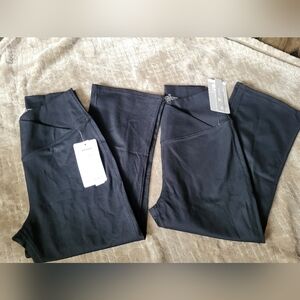 A pair of Casual‎ Bootleg Yoga Pants